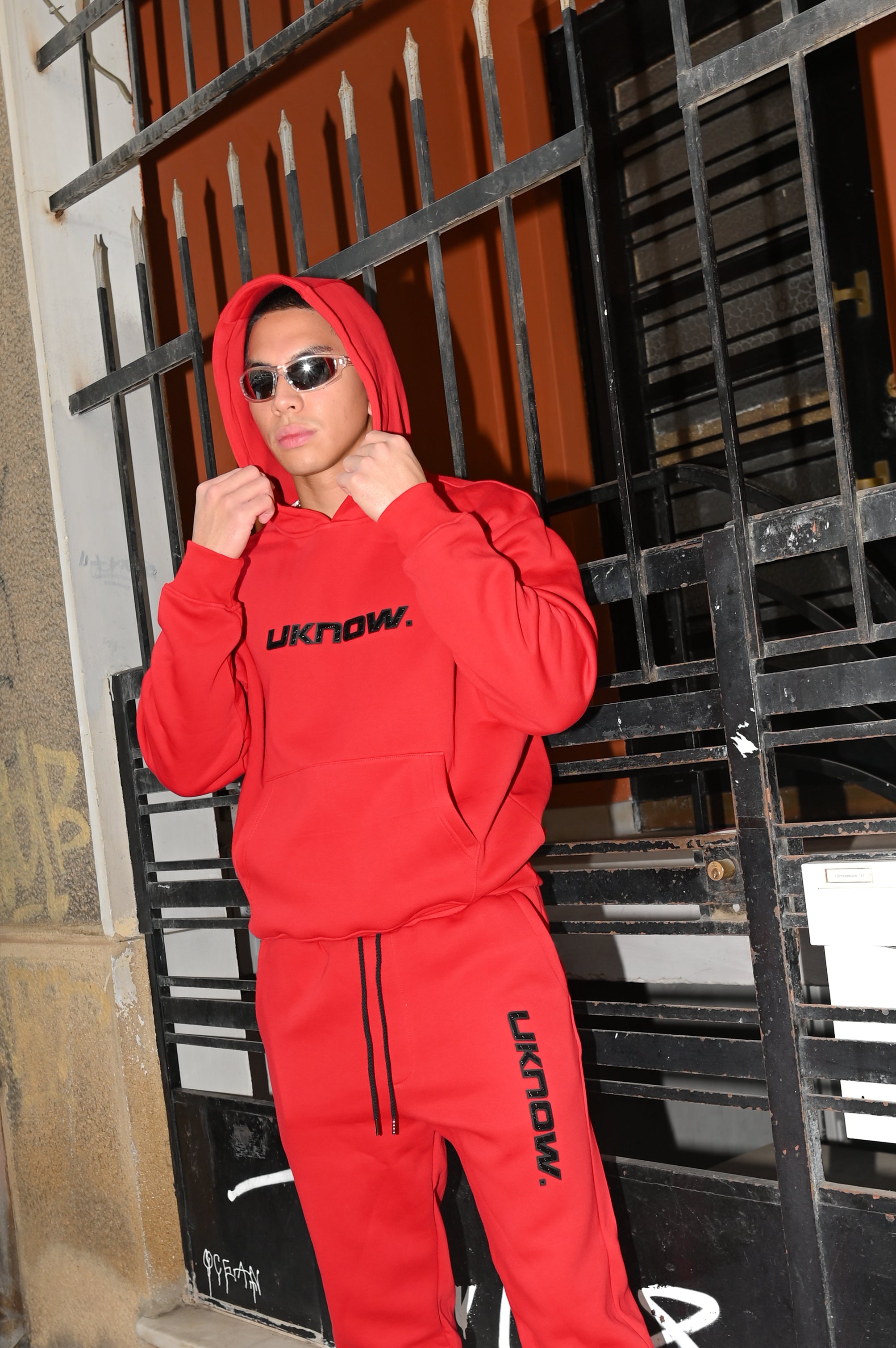 UKNOW ΦΟΥΤΕΡ ΚΟΚΚΙΝΟ ΜΕ ΤΥΠΩΜΑ COTTON REGULAR FIT - HUMAN STATIC HOODIE