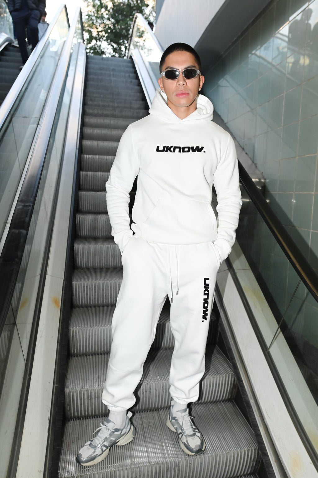 UKNOW ΦΟΥΤΕΡ ΑΣΠΡΟ ΜΕ ΤΥΠΩΜΑ COTTON REGULAR FIT - HUMAN STATIC HOODIE